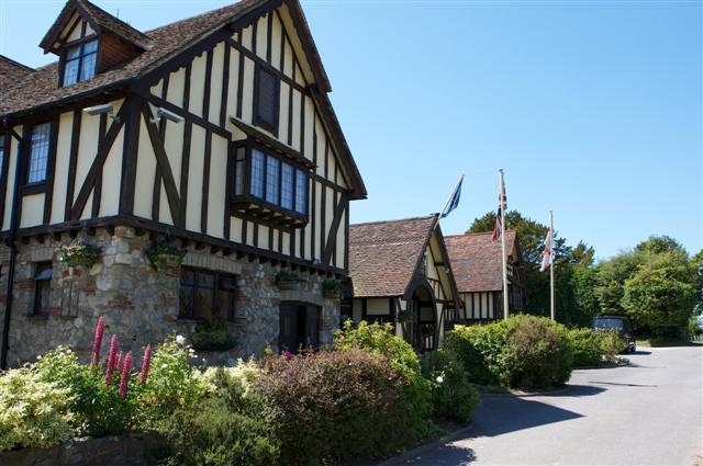 The Horseshoe Inn Herstmonceux Exteriér fotografie