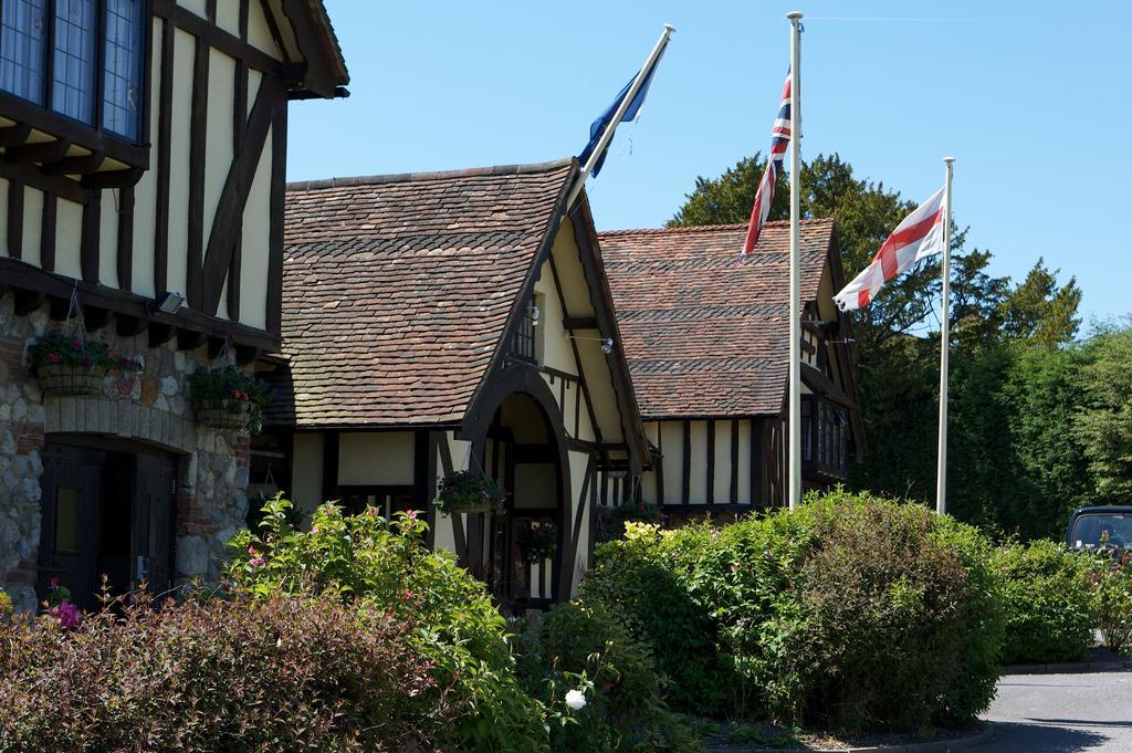 The Horseshoe Inn Herstmonceux Exteriér fotografie